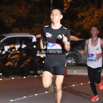 Runner Photo 3767525