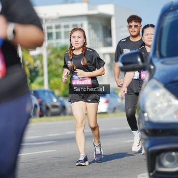 Runner Photo 3767536
