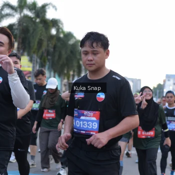 Runner Photo 3767573