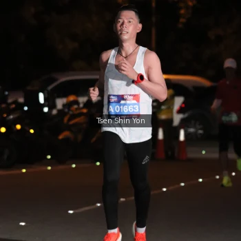 Runner Photo 3767588