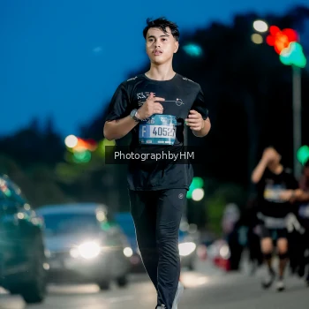 Runner Photo 3767595