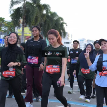 Runner Photo 3767665