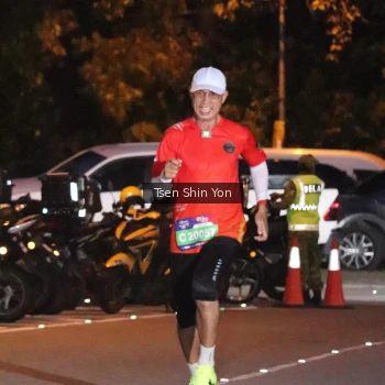 Runner Photo 3767722