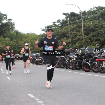Runner Photo 3767726