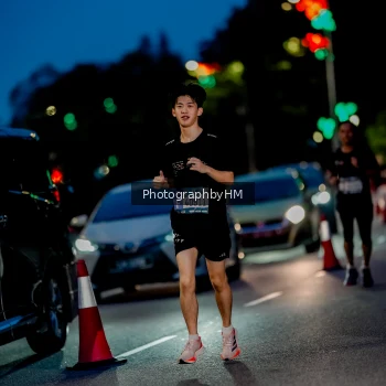 Runner Photo 3767733