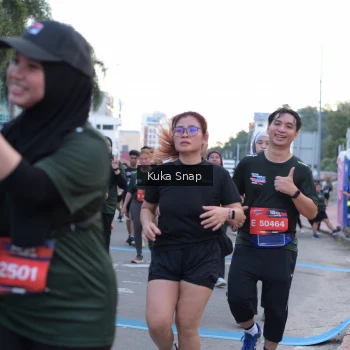 Runner Photo 3767743