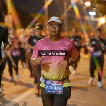 Runner Photo 3767795