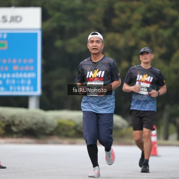 Runner Photo 3767800