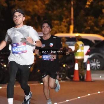Runner Photo 3767810