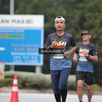 Runner Photo 3767883
