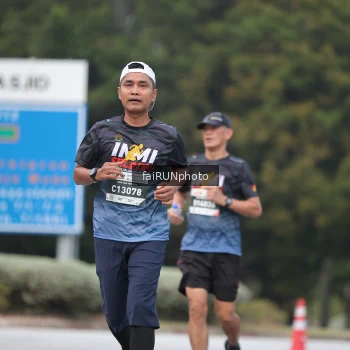 Runner Photo 3767903