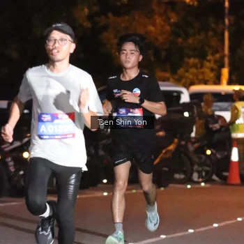 Runner Photo 3767946