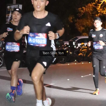 Runner Photo 3767998