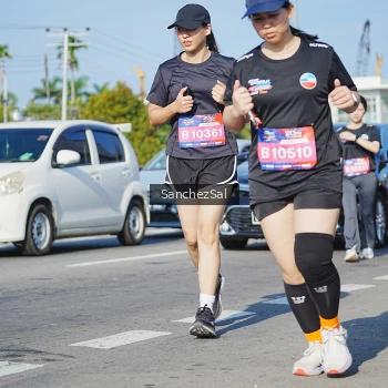 Runner Photo 3768024