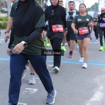 Runner Photo 3768084