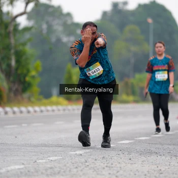 Runner Photo 3768096