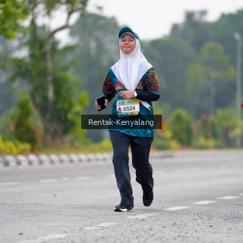 Runner Photo 3768110
