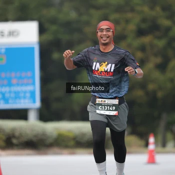 Runner Photo 3768116