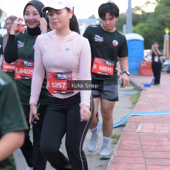 Runner Photo 3768161