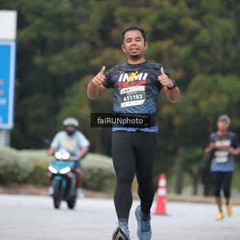 Runner Photo 3768219