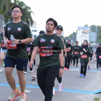 Runner Photo 3768221
