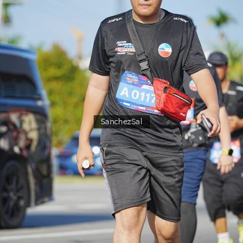 Runner Photo 3768249