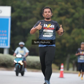 Runner Photo 3768261