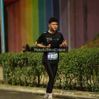 Runner Photo 3768275