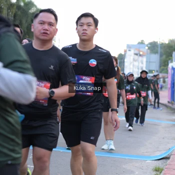 Runner Photo 3768362