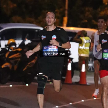 Runner Photo 3768375
