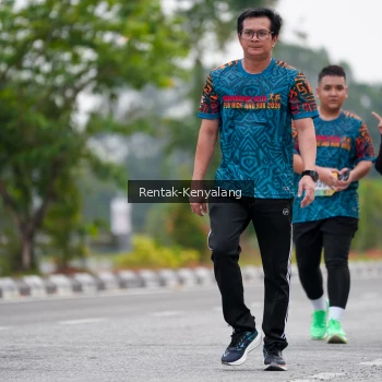 Runner Photo 3768405