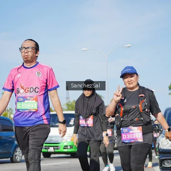 Runner Photo 3768455