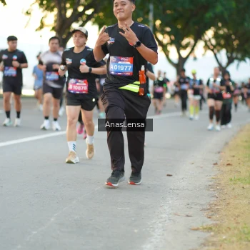 Runner Photo 3768517
