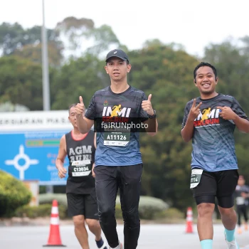 Runner Photo 3768589