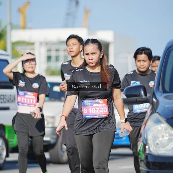 Runner Photo 3768640