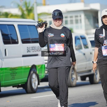 Runner Photo 3768659