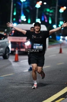 Runner Photo 3768704