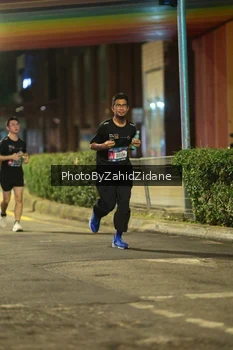 Runner Photo 3768706
