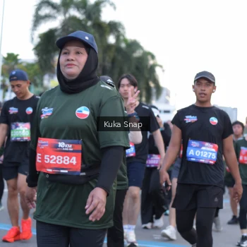 Runner Photo 3768750