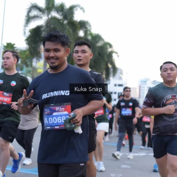 Runner Photo 3768768
