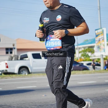 Runner Photo 3768771