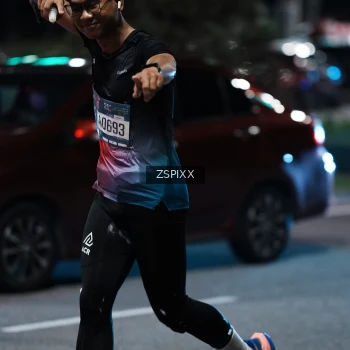Runner Photo 3768772