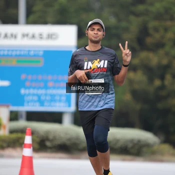 Runner Photo 3768799