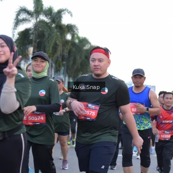 Runner Photo 3768834