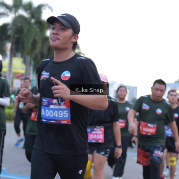 Runner Photo 3768872