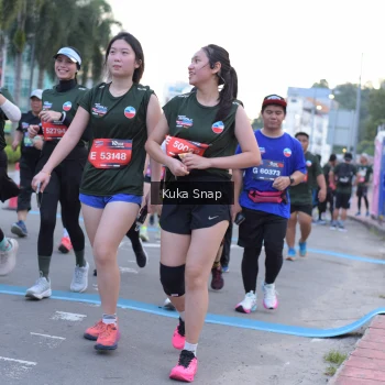Runner Photo 3768931