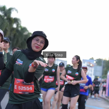 Runner Photo 3768934
