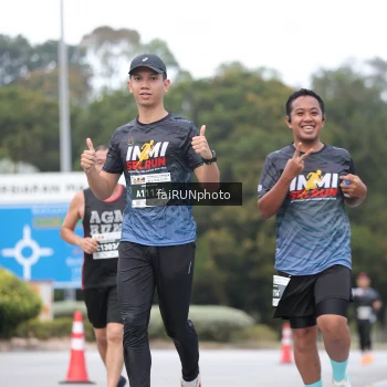 Runner Photo 3768943
