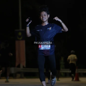 Runner Photo 3768975