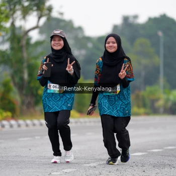 Runner Photo 3768990